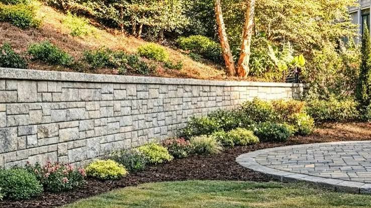 5 Best Retaining Wall Builders in Alpharetta – Explore sturdy walls for slopes and garden beds